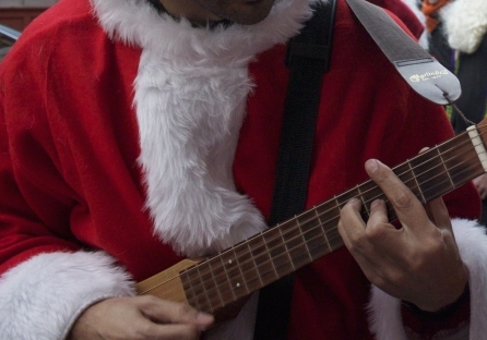 アコギで弾ける定番クリスマスソング集